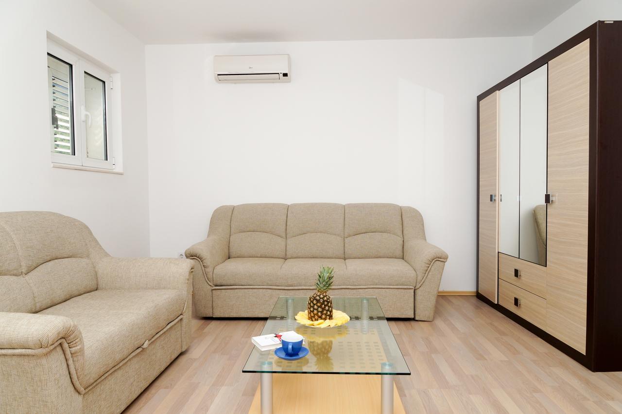 Apartments Apple Cat Montenegro Ko Bijela Exterior foto