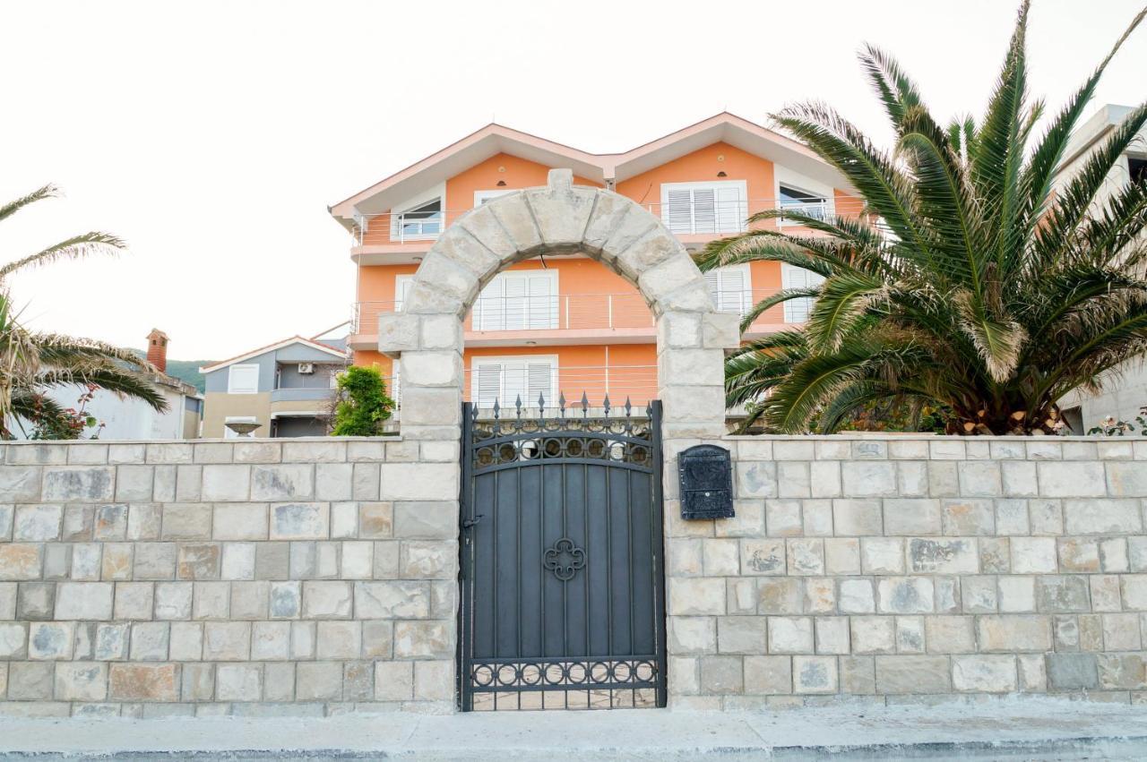 Apartments Apple Cat Montenegro Ko Bijela Exterior foto